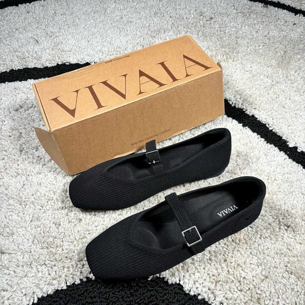Vivaia Margot Mary-Jane Square-Toe Mary-Jane Black New in Box Size 7.5 Wide